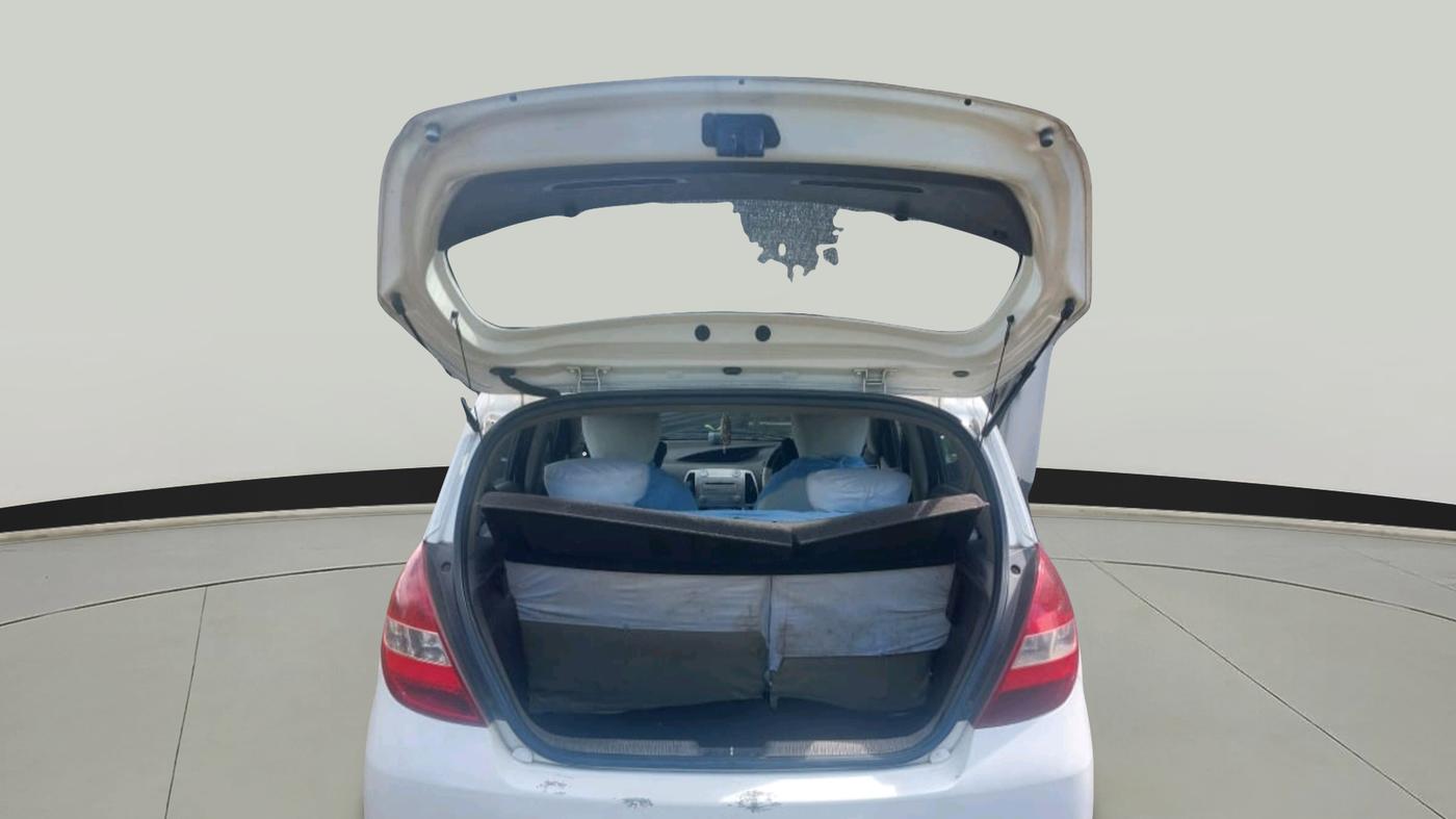 2011 Hyundai i20 SPORTZ 1.2, Petrol, Manual, 90,875 km, exterior