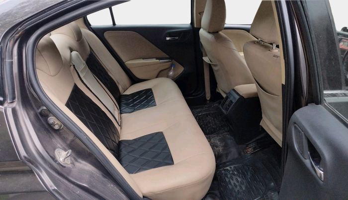 2015 Honda City 1.5L I-DTEC V, Diesel, Manual, 1,07,614 km, interior
