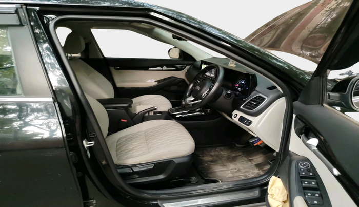 2020 KIA SELTOS HTX IVT 1.5 PETROL, Petrol, Automatic, 20,225 km, interior