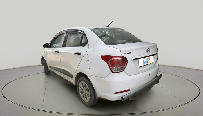 2016 Hyundai Xcent BASE 1.2, Petrol, Manual, 1,08,033 km, exterior