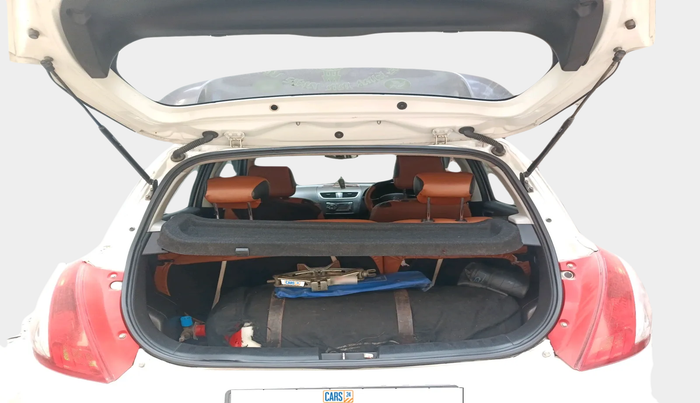 2017 Maruti Swift LXI (O), Petrol, Manual, 90,452 km, exterior