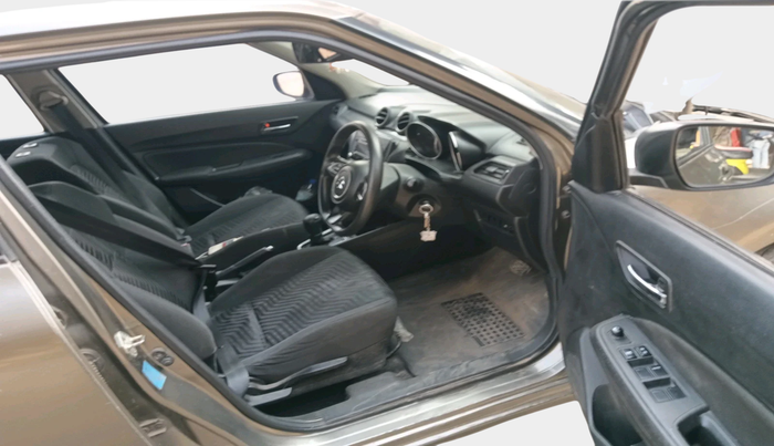 2020 Maruti Swift VXI AMT, Petrol, Automatic, 45,288 km, interior