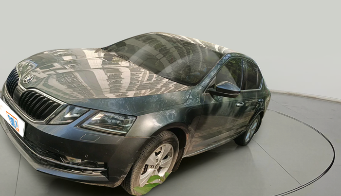 2019 Skoda Octavia STYLE 1.8 TSI AT, Petrol, Automatic, 1,39,851 km, exterior