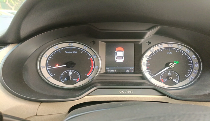 2019 Skoda Octavia STYLE 1.8 TSI AT, Petrol, Automatic, 1,39,851 km, interior