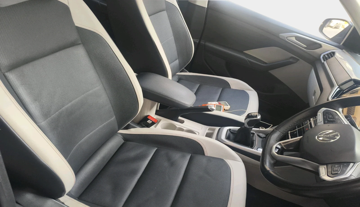 2024 Volkswagen TAIGUN  GT PLUS 1.5 TSI MT, Petrol, Manual, 40,146 km, interior