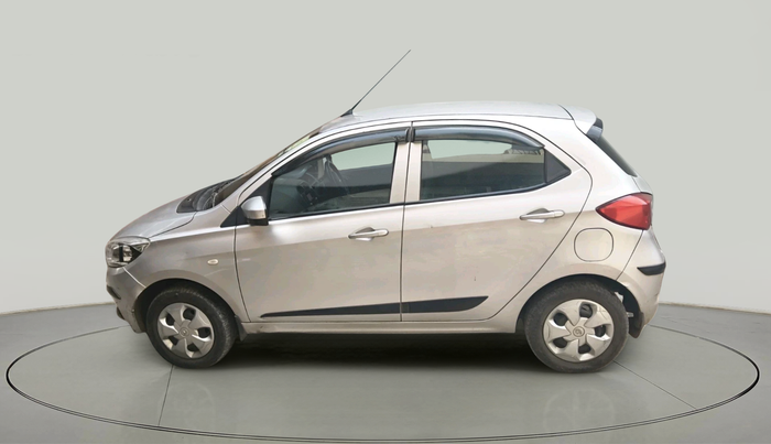 2018 Tata Tiago XT DIESEL, Diesel, Manual, 1,13,167 km, exterior