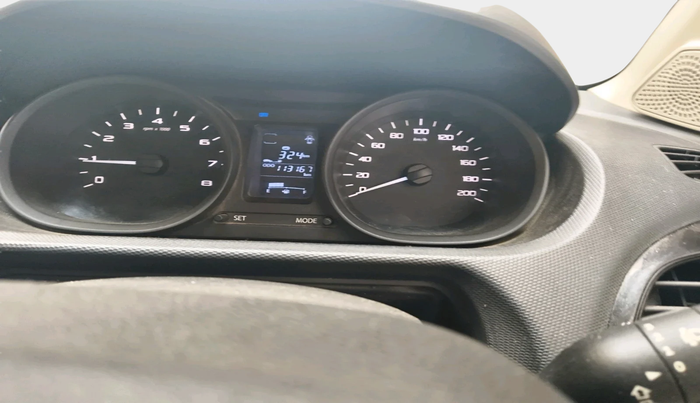 2018 Tata Tiago XT DIESEL, Diesel, Manual, 1,13,167 km, interior