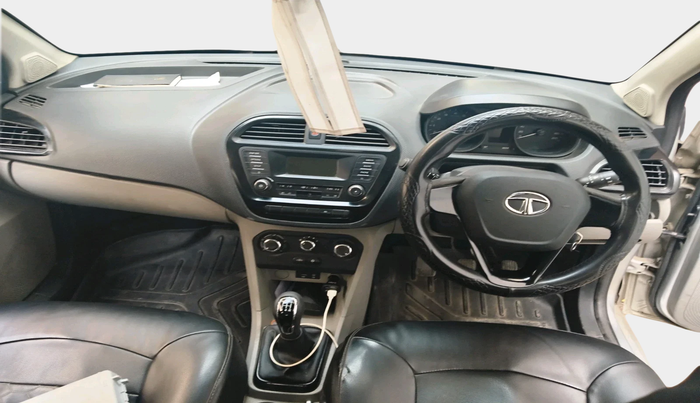 2018 Tata Tiago XT DIESEL, Diesel, Manual, 1,13,167 km, interior