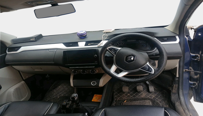 2022 Renault TRIBER RXZ, Petrol, Manual, 56,472 km, interior