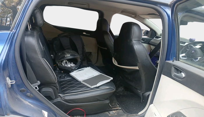 2022 Renault TRIBER RXZ, Petrol, Manual, 56,472 km, interior