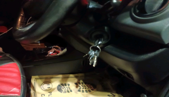 2017 Renault Kwid RXT 1.0, Petrol, Manual, 52,951 km, interior