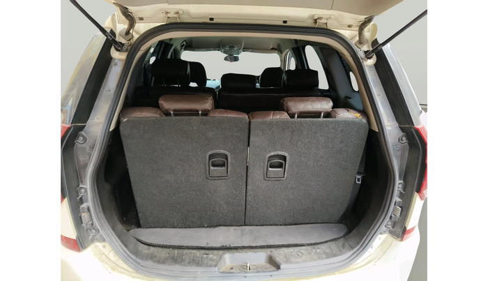 2019 Mahindra XUV500 W7, Diesel, Manual, 80,419 km, exterior