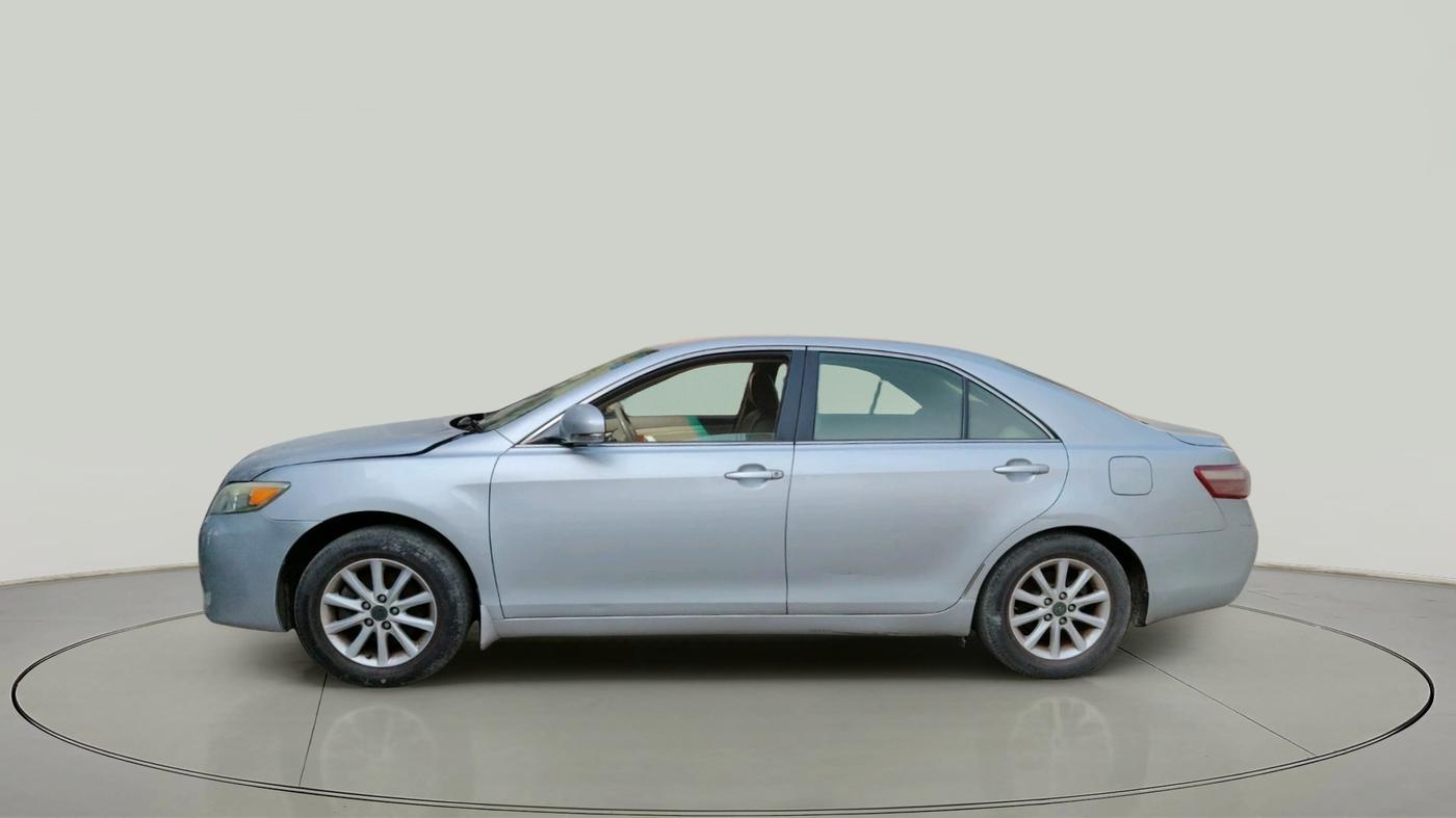 2011 Toyota Camry W1 MT, CNG, Manual, 31,225 km, exterior
