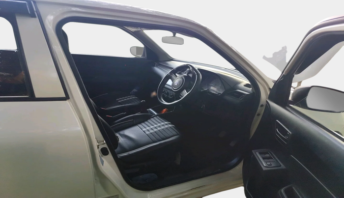 2021 Maruti Swift LXI, Petrol, Manual, 40,099 km, interior