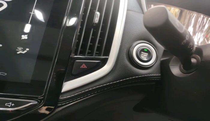 2019 MG HECTOR SHARP 1.5 DCT PETROL, Petrol, Automatic, 31,533 km, interior