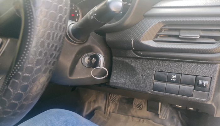 2024 Maruti BREZZA LXI, Petrol, Manual, 12,133 km, interior