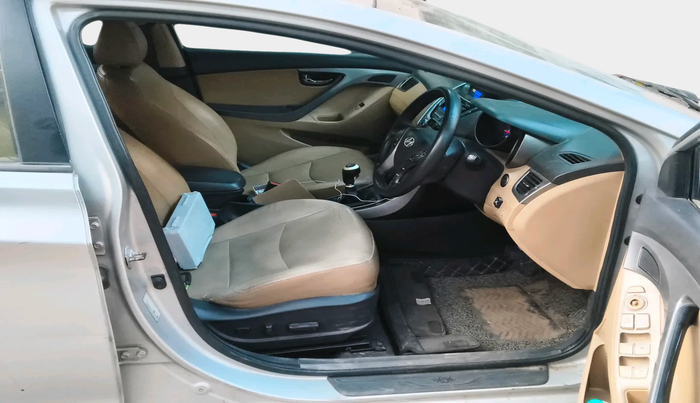 2013 Hyundai New Elantra 1.8 SX MT VTVT, Petrol, Manual, 77,646 km, interior