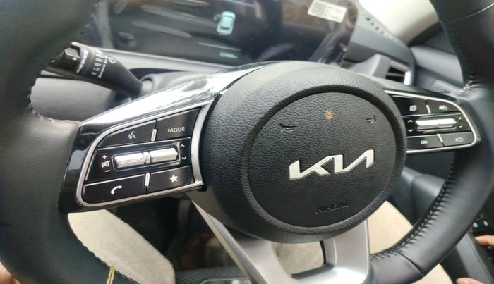 2024 KIA SELTOS  HTK PLUS 1.5 PETROL MT, Petrol, Manual, 15,404 km, interior