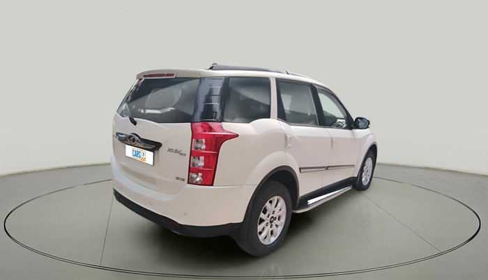 2017 Mahindra XUV500 W10 AT, Diesel, Automatic, 71,622 km, exterior