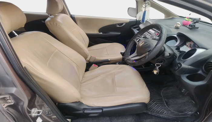 2012 Honda Jazz 1.2 L I-VTEC SELECT, Petrol, Manual, 1,00,998 km, interior