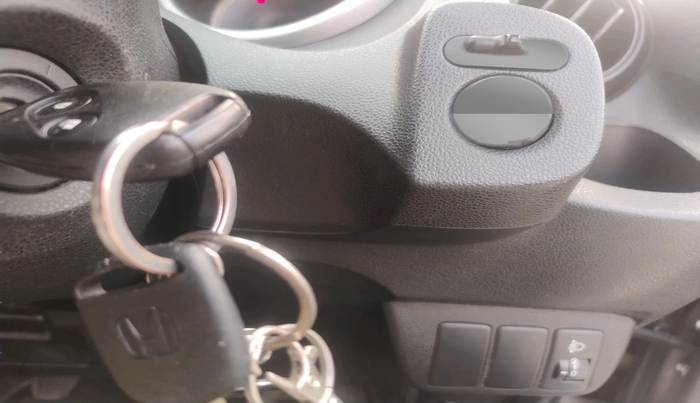 2012 Honda Jazz 1.2 L I-VTEC SELECT, Petrol, Manual, 1,00,998 km, interior