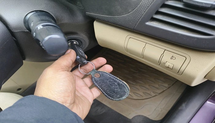 2011 Hyundai Verna FLUIDIC 1.4 VTVT, Petrol, Manual, 59,156 km, interior