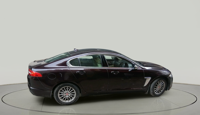 2014 Jaguar XF 2.2 DIESEL LUXURY, Diesel, Automatic, 25,400 km, exterior