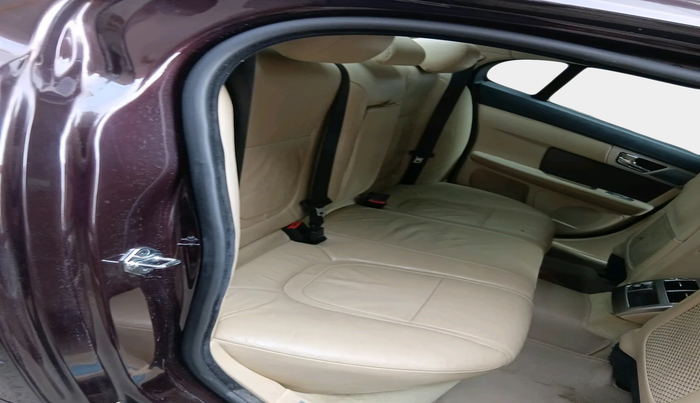 2014 Jaguar XF 2.2 DIESEL LUXURY, Diesel, Automatic, 25,400 km, interior
