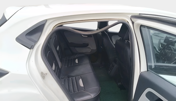 2020 Tata ALTROZ XZ PETROL, Petrol, Manual, 96,713 km, interior
