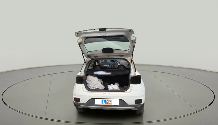 2022 Hyundai VENUE S 1.2, Petrol, Manual, 33,003 km, exterior