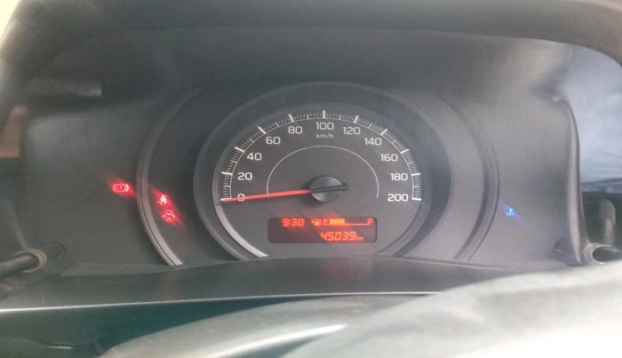 2022 Maruti Swift LXI, Petrol, Manual, 45,039 km, interior