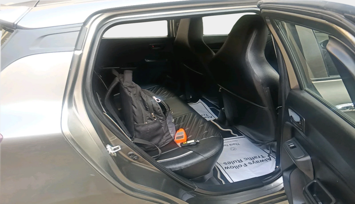 2022 Maruti Swift LXI, Petrol, Manual, 45,039 km, interior