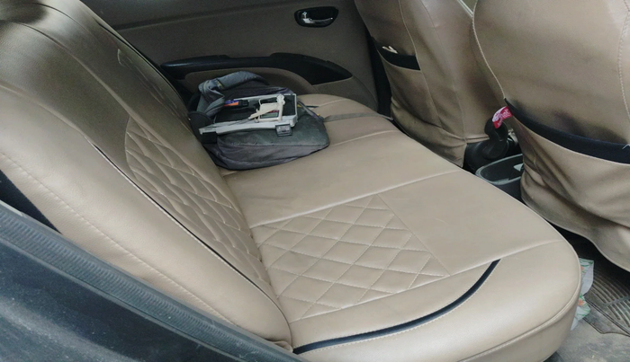 2011 Hyundai i10 MAGNA 1.2, Petrol, Manual, 57,539 km, interior