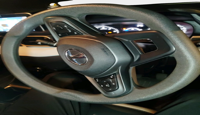 2022 Tata PUNCH ACCOMPLISHED MT, Petrol, Manual, 9,655 km, interior