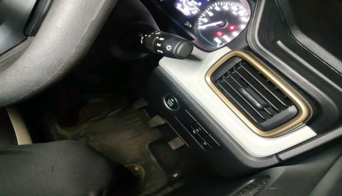 2022 Tata PUNCH ACCOMPLISHED MT, Petrol, Manual, 9,655 km, interior