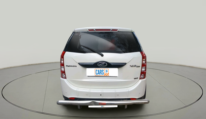 2018 Mahindra XUV500 W6 1.99, Diesel, Manual, 76,329 km, exterior