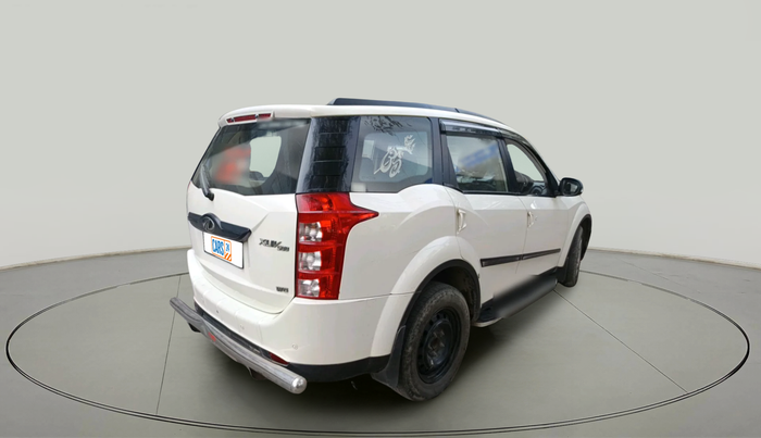 2018 Mahindra XUV500 W6 1.99, Diesel, Manual, 76,329 km, exterior