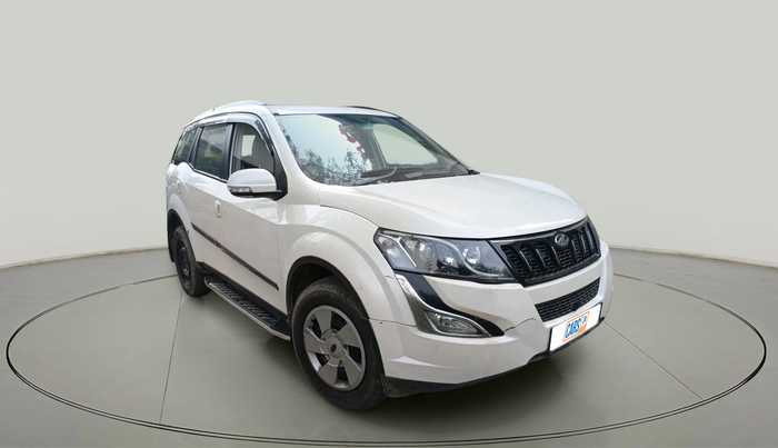 2018 Mahindra XUV500 W6 1.99, Diesel, Manual, 76,329 km, exterior