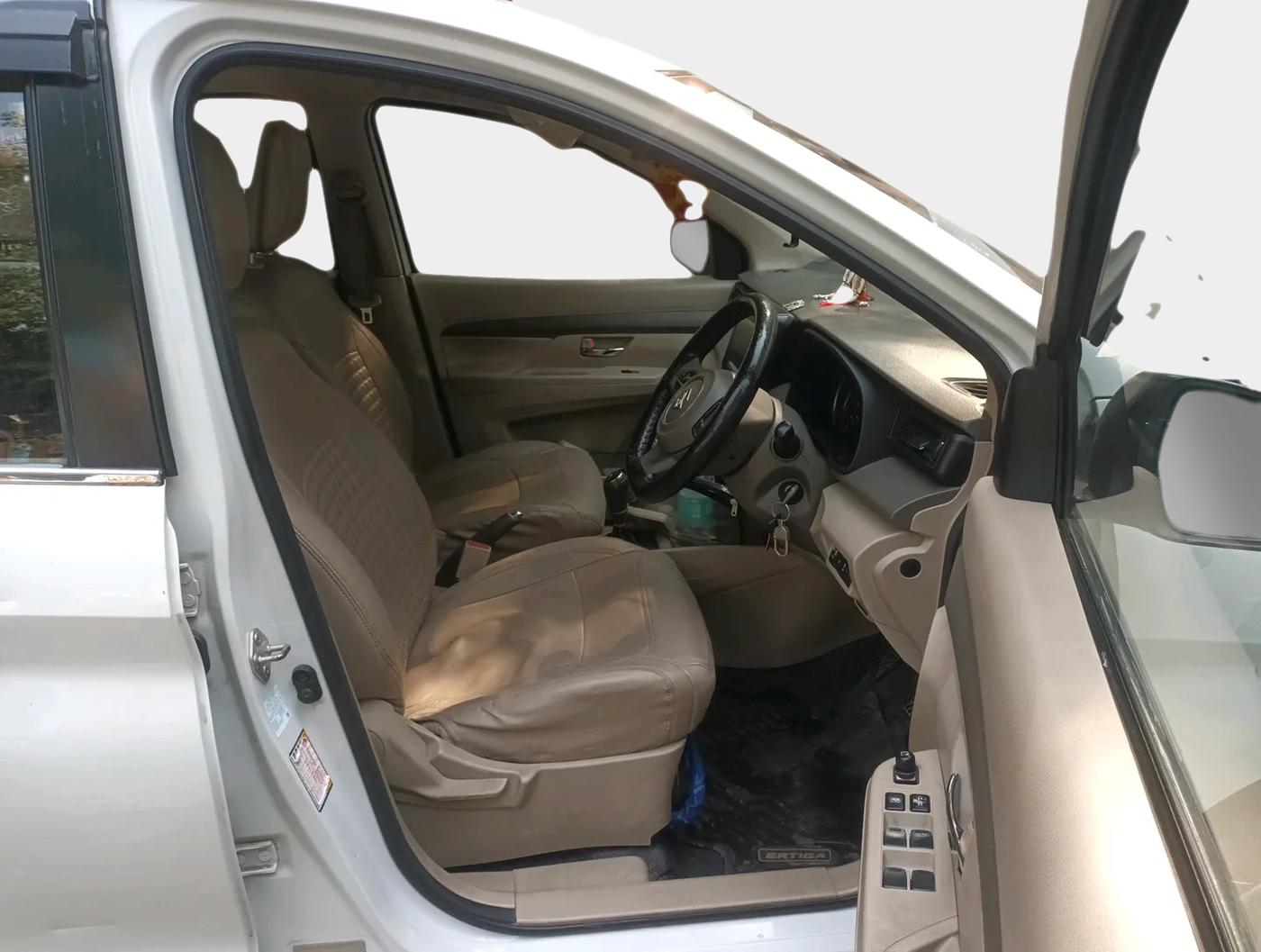 2023 Maruti Ertiga   VXI (O) CNG, Petrol, Manual, 1,10,054 km, interior