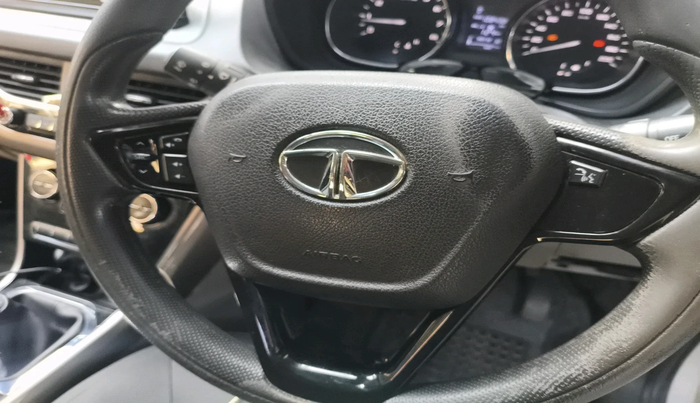 2018 Tata NEXON XZ PLUS PETROL, Petrol, Manual, 1,08,438 km, interior