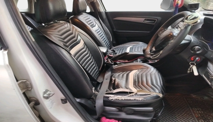 2018 Maruti Vitara Brezza ZDI, Diesel, Manual, 1,45,956 km, interior