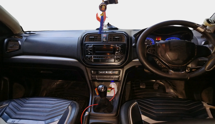 2018 Maruti Vitara Brezza ZDI, Diesel, Manual, 1,45,956 km, interior