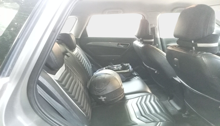 2019 Maruti Vitara Brezza ZDI, Diesel, Manual, 1,19,555 km, interior