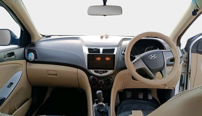 2016 Hyundai Verna 1.4 VTVT, Petrol, Manual, 86,006 km, interior