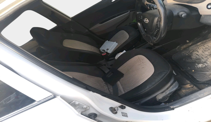 2014 Hyundai Grand i10 SPORTZ AT 1.2 KAPPA VTVT, Petrol, Automatic, 59,564 km, interior