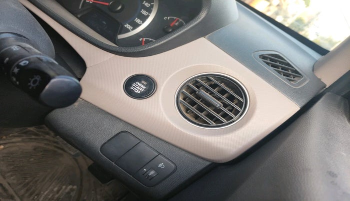 2014 Hyundai Grand i10 SPORTZ AT 1.2 KAPPA VTVT, Petrol, Automatic, 59,564 km, interior