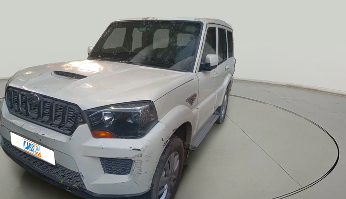 2017 Mahindra Scorpio S4 PLUS 1.99 INTELLI-HYBRID, Diesel, Manual, 99,316 km, exterior