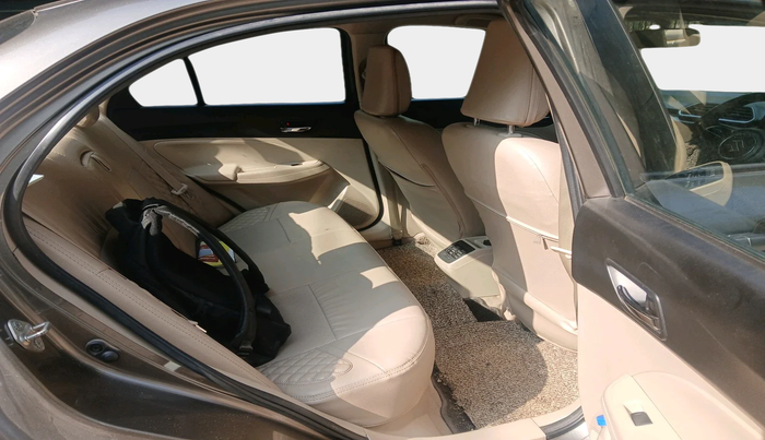 2022 Maruti Dzire VXI CNG, Petrol, Manual, 72,453 km, interior