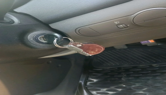 2011 Hyundai i10 MAGNA 1.2, Petrol, Manual, 94,843 km, interior