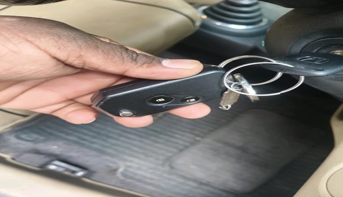 2017 Honda Amaze 1.2L I-VTEC S OPT, Petrol, Manual, 64,294 km, interior